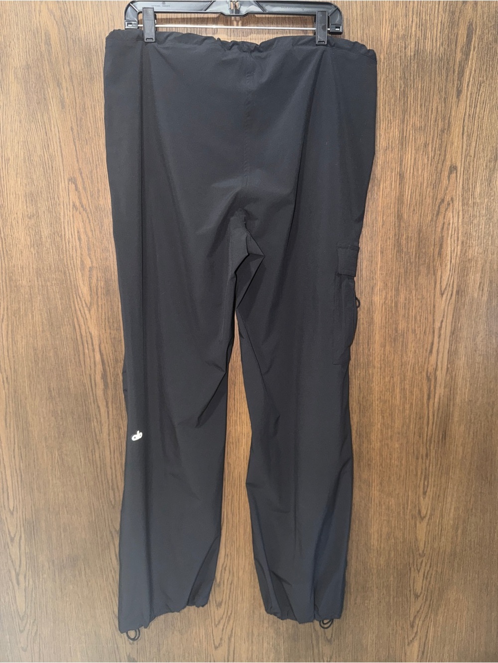 Alo Yoga Low Rise Megastar Cargo Pants Black Women’s Size L Bungee Wide Leg - Picture 5 of 6